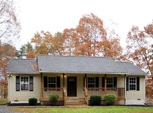 1243 Vawter Corner Rd, Louisa, VA 23093