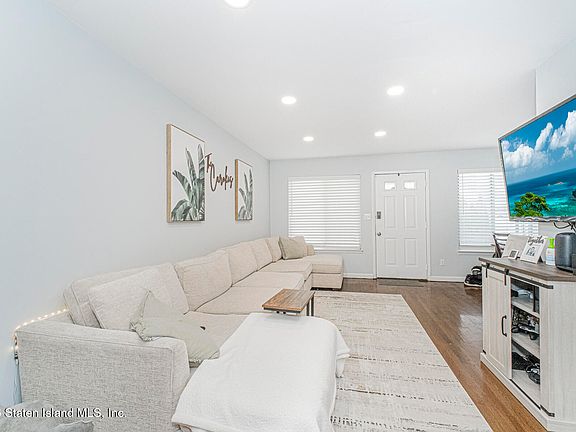 5th image of 1032 Rathbun Ave #B