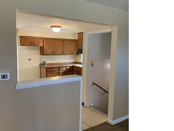 4th image of 275 Oglesby Ave