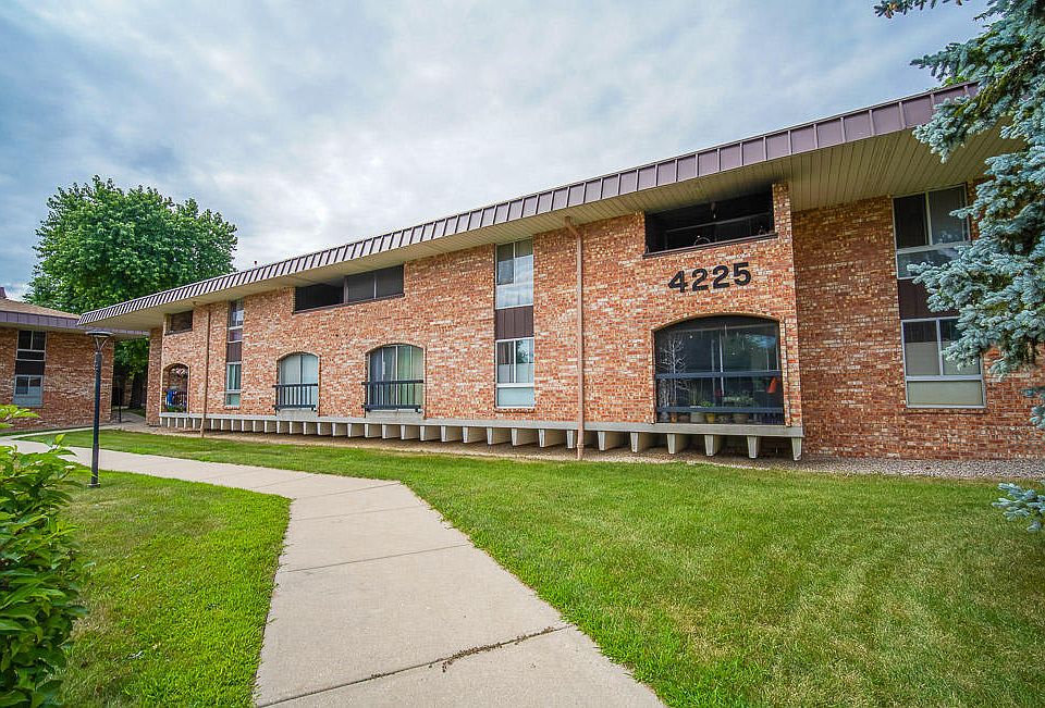 1st image of 4225 W Rivers Edge Cir Unit 14