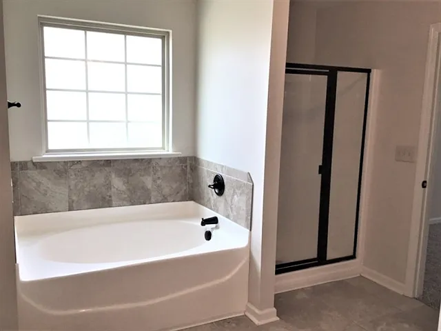 104 Brindlewood Dr — Photo 11