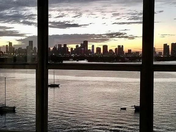4th image of 1250 West Ave APT 6H