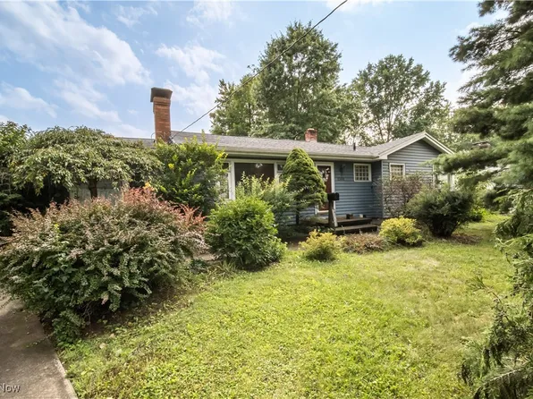 1264 Walton Dr, Akron, OH 44313