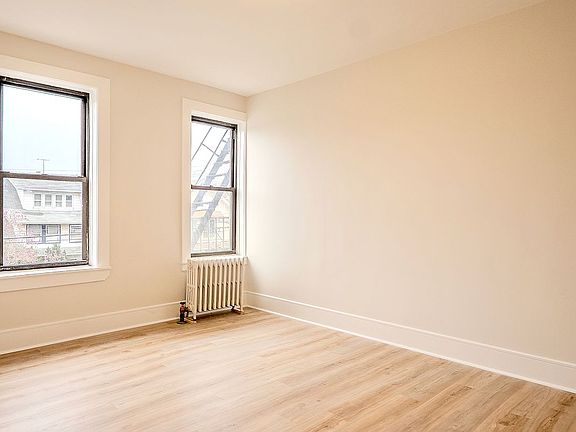 4th image of 155-17 Sanford Ave #2B