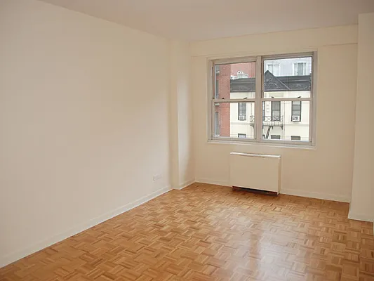 Sold by Sotheby's International Realty | media 16