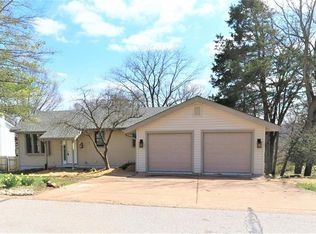 119 Edward Dr, Eureka, MO 63025