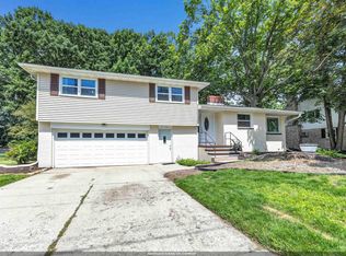 2136 9th St, Green Bay, WI 54304