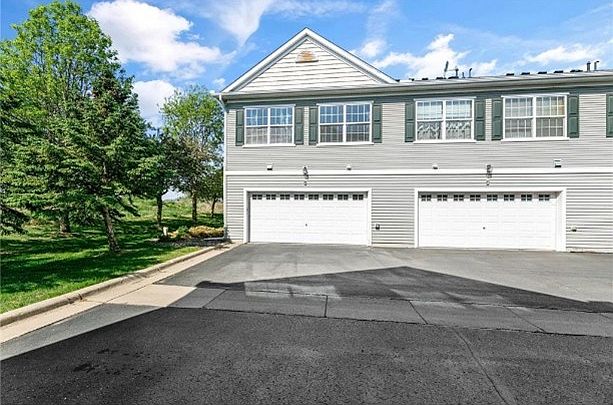 1st image of 1578 Woodlynn Ave E #4