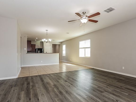 4th image of 7515 W Irwin Ave