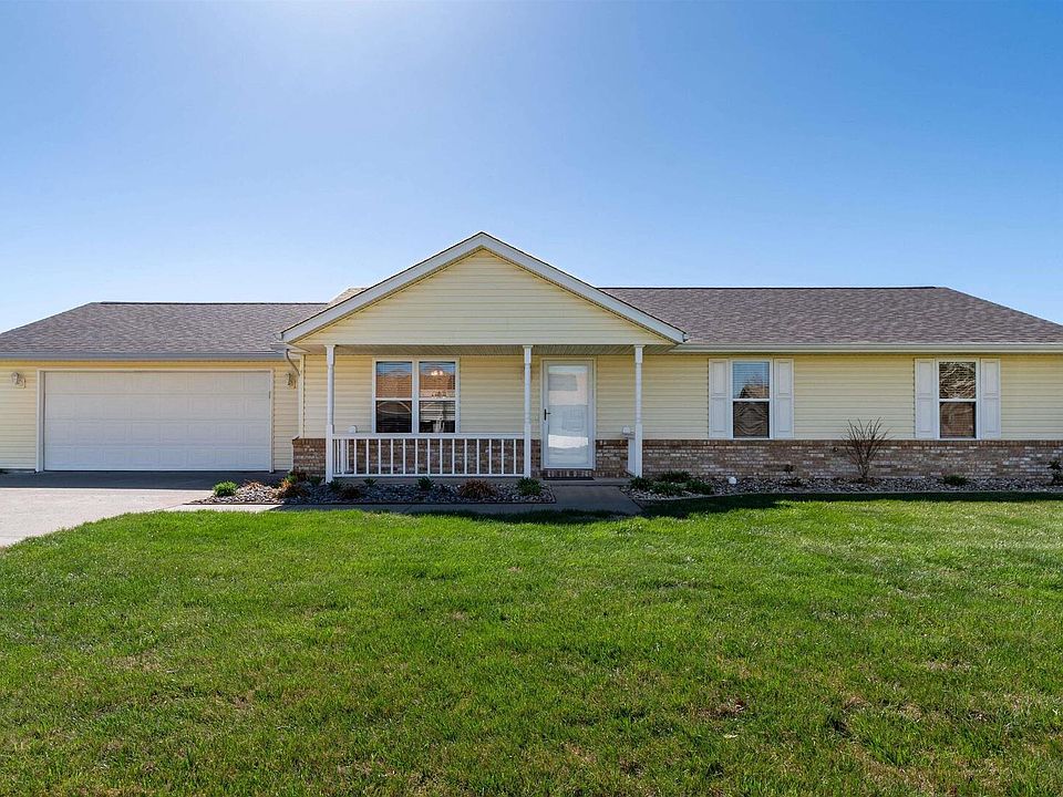 1st image of 2215 Darren Dr