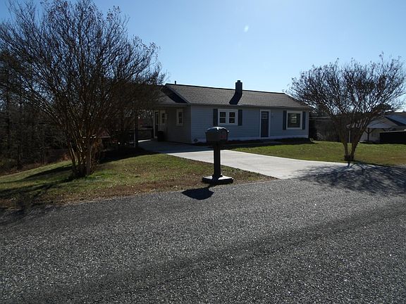 2nd image of 2609 Cannon Pl