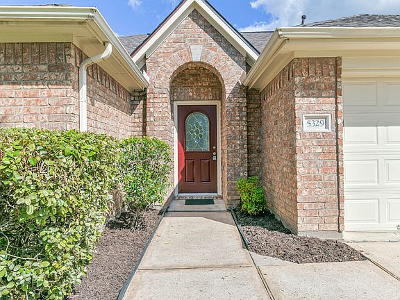 3rd image of 5329 Morgan Oak Dr