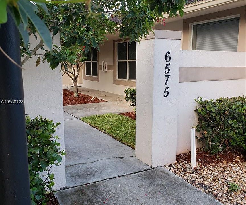 1st image of 6575 SW 49th Ct APT A