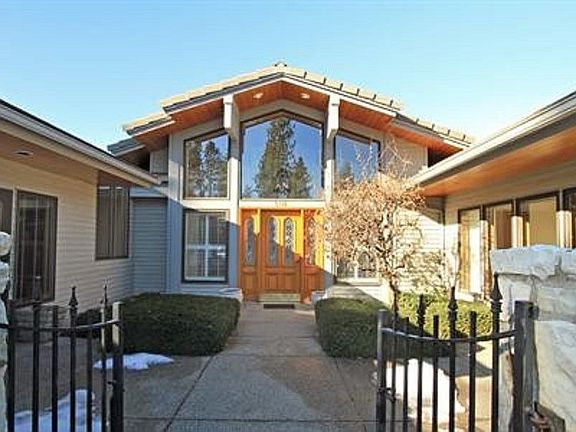 3rd image of 5116 S Saint Andrews Ln