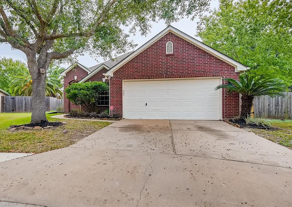 1st image of 19503 Winding Canyon Ln