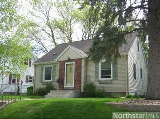 4250 Abbott Ave N, Robbinsdale, MN 55422
