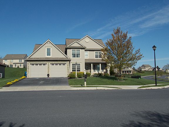 2nd image of 2030 Harvest Dr