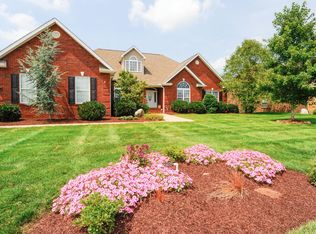 1713 Ansley Dr, Alcoa, TN 37701