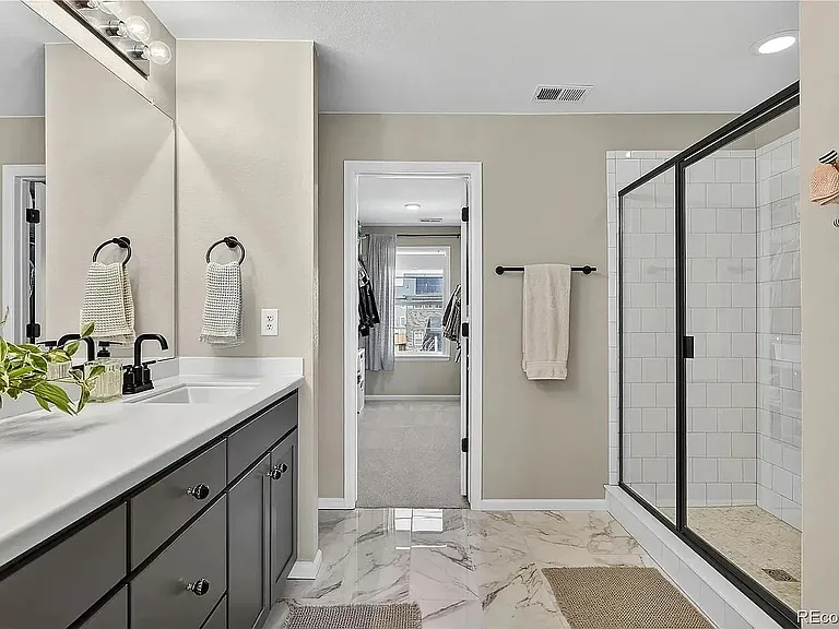 949 N Undergrove Way — Photo 20