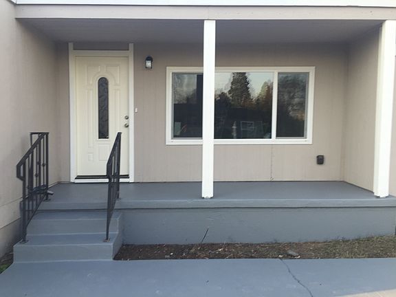 4th image of 2075 W Euclid Ave