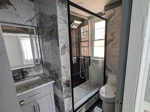 3rd image of 86 Irving St #2A