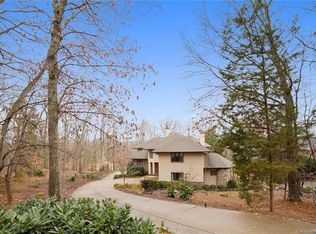 122 Berry Mountain Rd, Cramerton, NC 28032