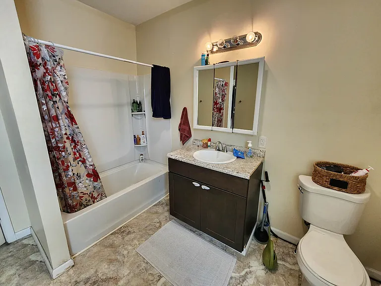 303 East Ave #1 — Photo 12