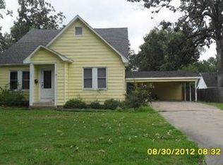 515 W 1st St, Dewitt, AR 72042