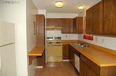 4th image of 822 37th Avenue Ct