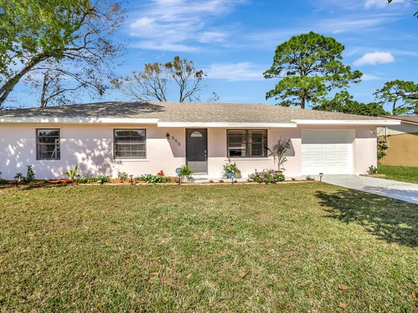 555 SW Butler Avenue, Port St Lucie, FL 34983