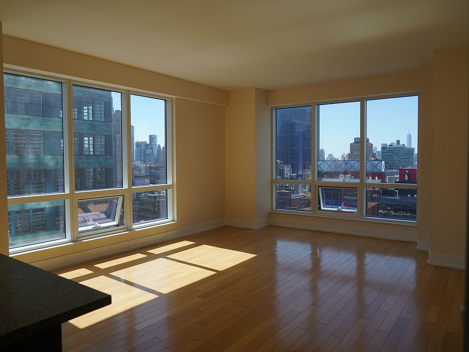 1st image of 350 W 42nd St APT 35E
