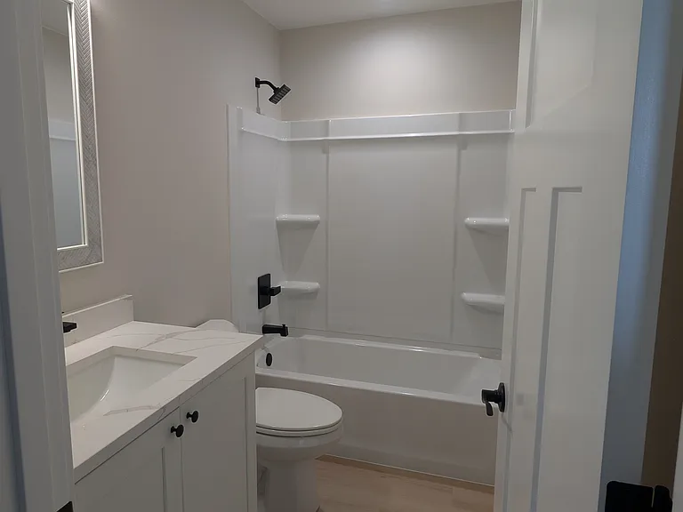 Upstairs Bathroom.