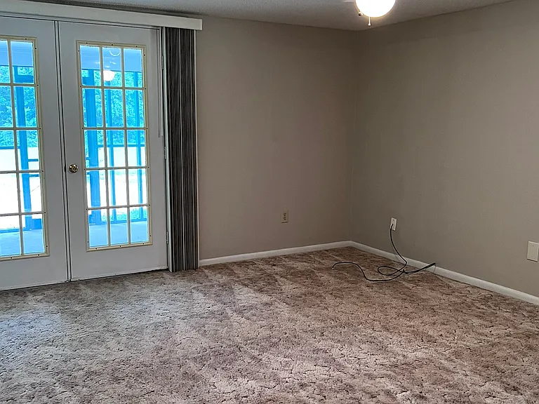 5246 Old River Rd — Photo 29