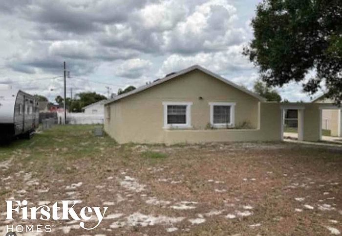1st image of 1460 Dandelion Dr