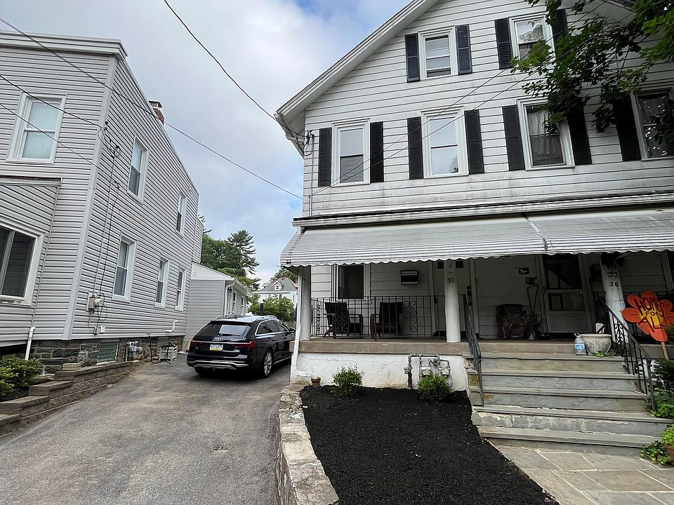 1st image of 32 Garrett Ave