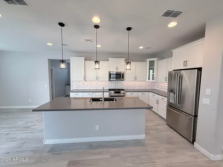 25509 N 140th Dr — Photo 9