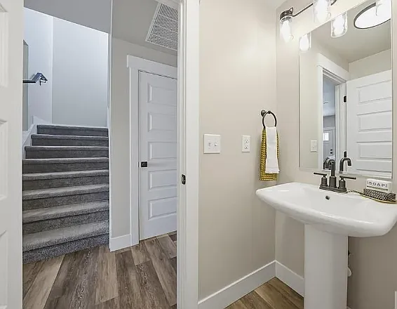 1389 Remington Trl — Photo 9