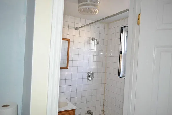 Rented by Loom Group | media 36