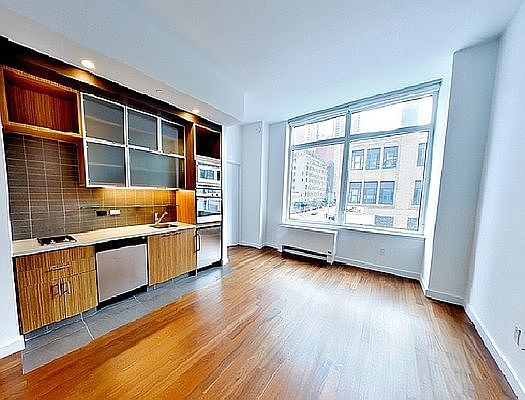 1st image of 600 W 42nd St #410