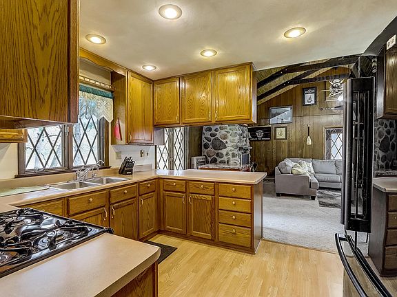 5th image of 4966 W Oakwood Park Dr