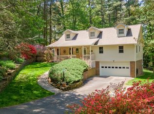 14 Enchanted Ln, Fletcher, NC 28732