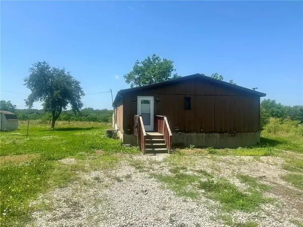 32 SW 650th Rd, Warrensburg, MO 64093