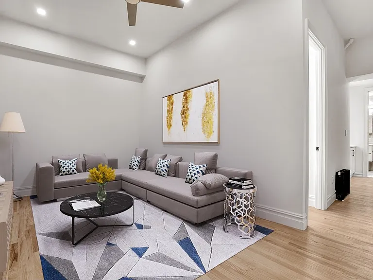 330 W 84th St #2R — Photo 1