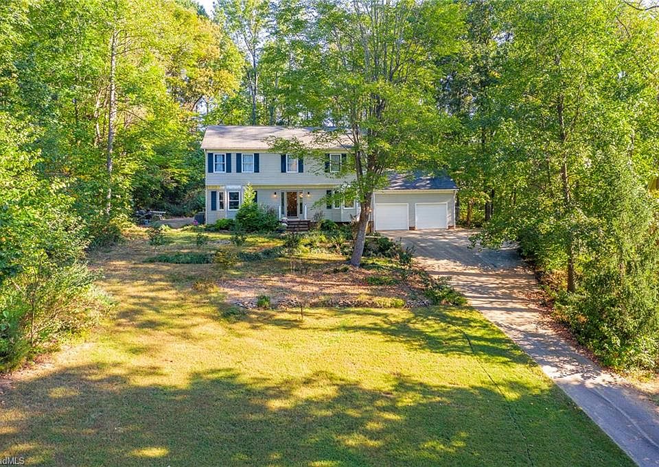 1st image of 143 Cody Dr