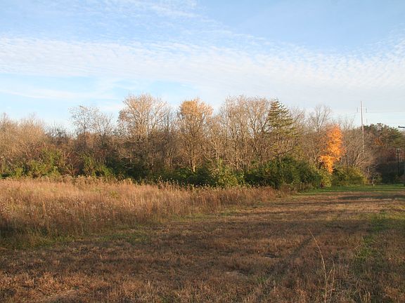2nd image of 70 Highway N