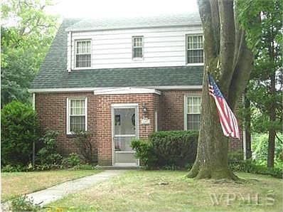 1st image of 209 S Grove St