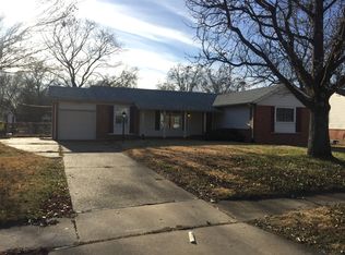 3145 Brookshire Dr, Florissant, MO