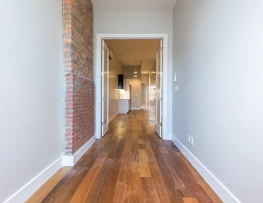 Rented by Nooklyn NYC LLC | media 24