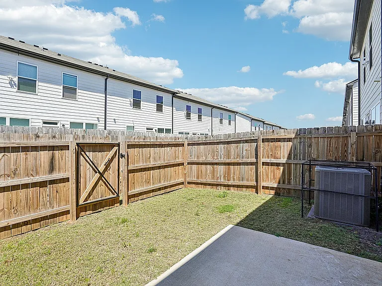 31-web-or-mls-2021 Old Covington Hwy SE 228-2305-031