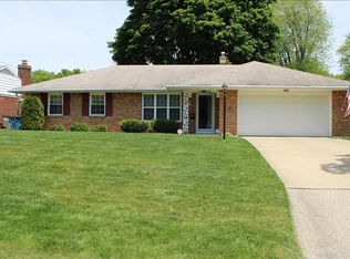 1921 Heatherlawn Dr, Toledo, OH 43614